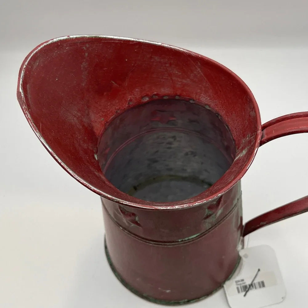 Rustic Red Metal Pitcher Vase Distressed Farmhouse Star Embossed Decor GM8789